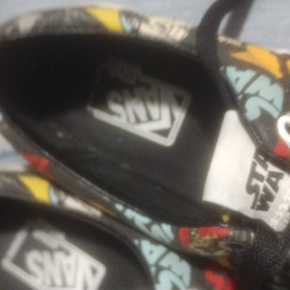 Vans Star Wars Graphic Sneakers in Black, Red, Yellow, Blue - Picture 2 of 8